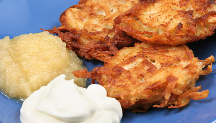 How to make classic potato latkes