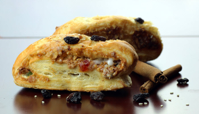 Almond Strudel With Raisins Kosher