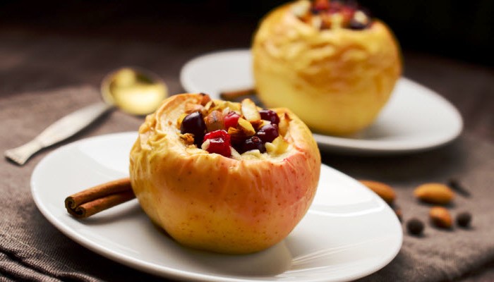 Old-Fashioned Baked Apples