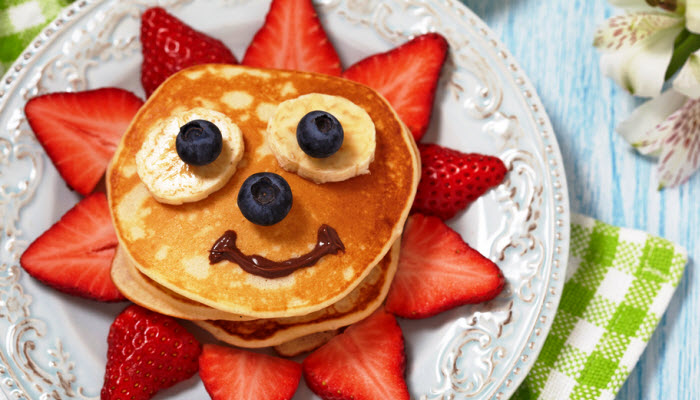 Happy Face Pancakes with Berries