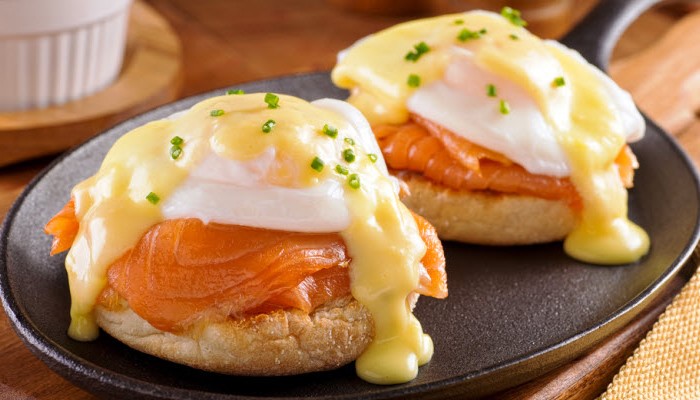 smoked salmon eggs benedict kosher jewish recipes