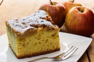 glorias apple cake
