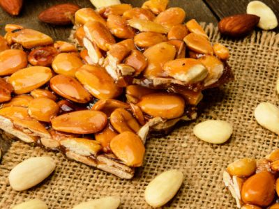 cinnamon almond brittle