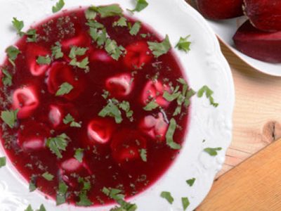 old-fashioned hearty borscht