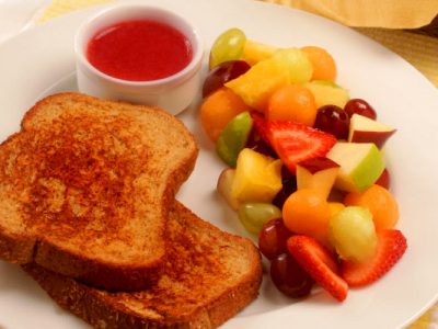 orange cinnamon french toast with strawberry sauce healthy options