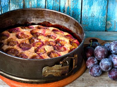 purple plum torte